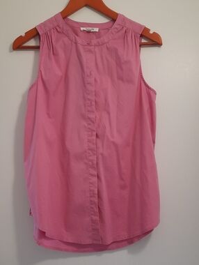 NWOT Sleeveless Pink Blouse - Classic Women's Top